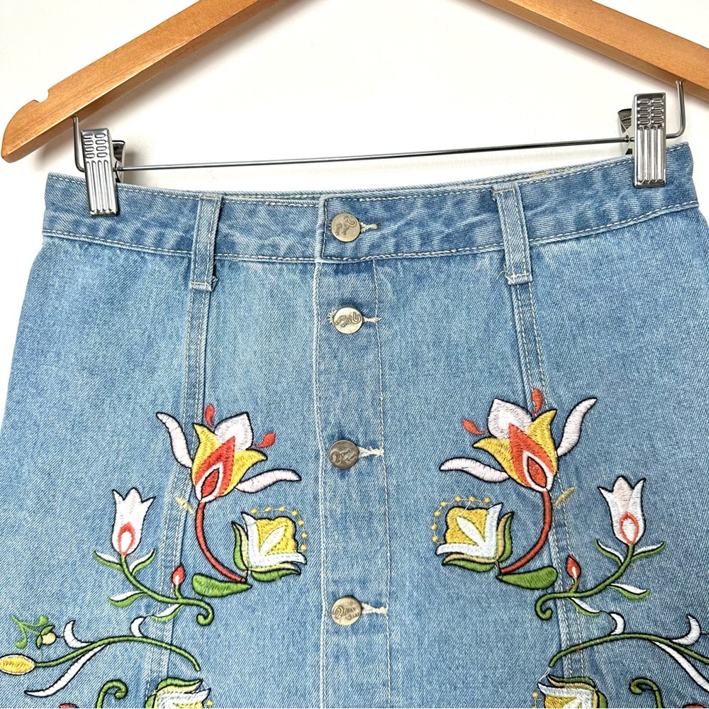 Boho Embroidered Floral Folk Art Western Cottagecore Button Up Denim Mini Skirt - Picture 2 of 9